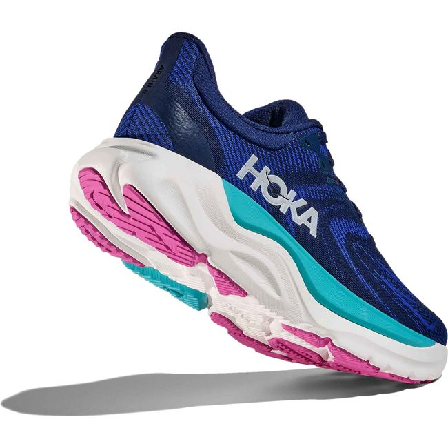 Heel angled up showing sole of Men's Hoka Arahi 8 Running Shoe in Midnight Blue Ultramarine