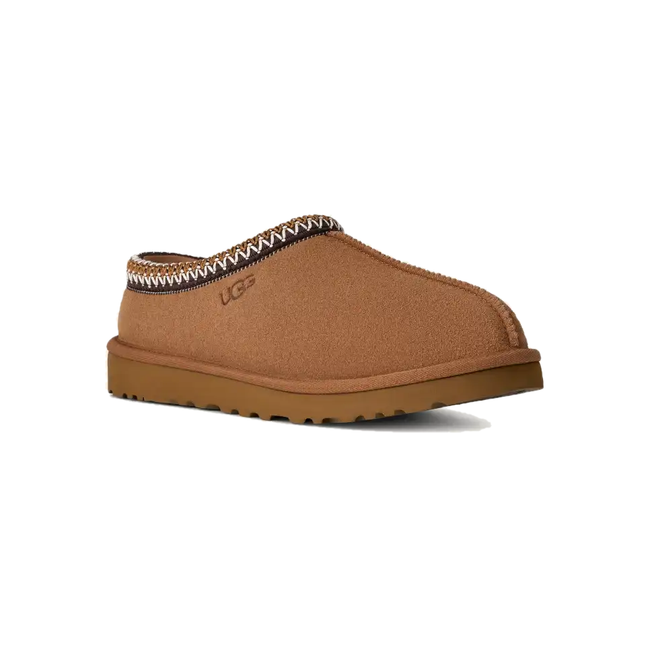 Angled side of UGG Men's Tasman II Slipper in Chestnut Brown