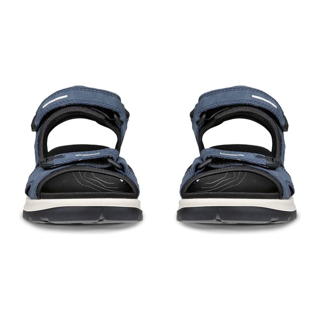Front of ECCO Women&