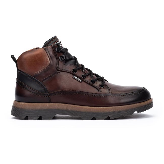 Lateral side of Men's Pikolinos Vigo Ankle Boot in Olmo brown leather