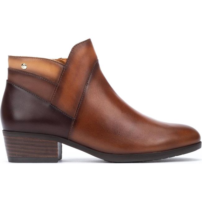 Lateral side of Women's Pikolinos Daroca Ankle Boot in brown leather