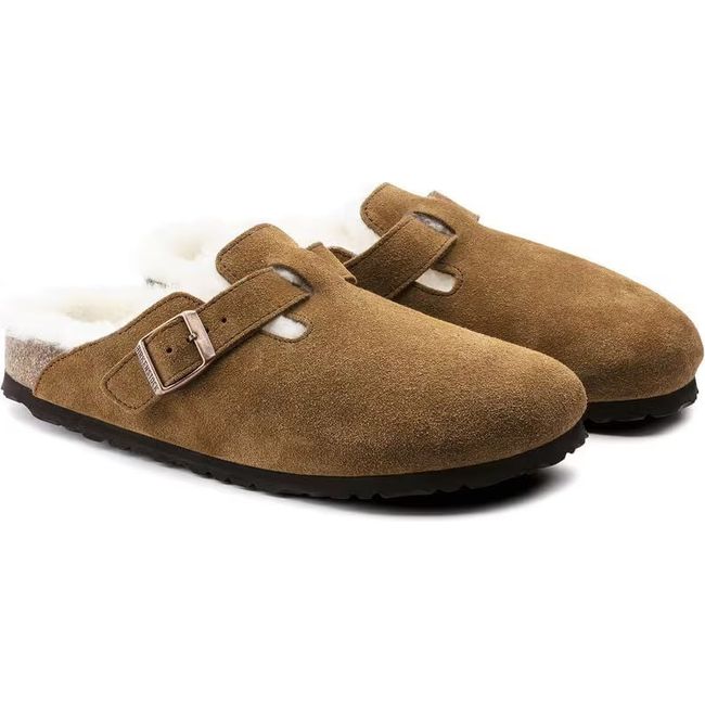 Pair of Birkenstock Unisex Boston Shearling Clogs in Mink suede