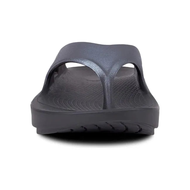 Front of of Unisex OOfos OOriginal Sport Sandal in Graphite grey with toe post