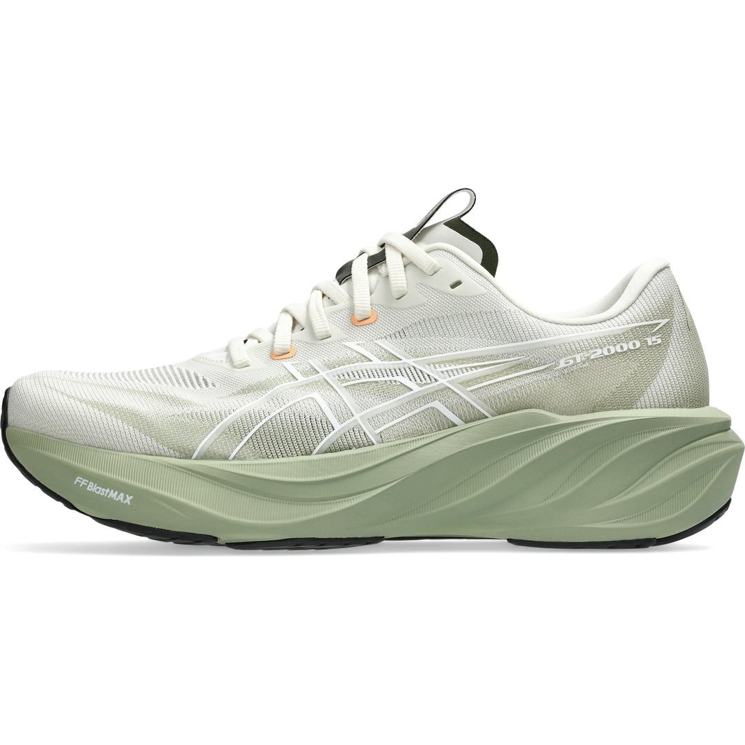 Inside of ASICS Men&