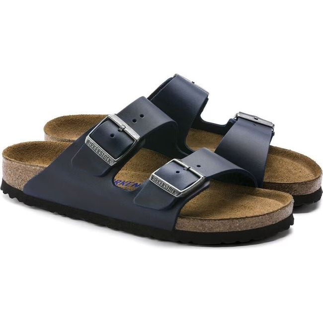 Birkenstock Unisex Arizona Soft Footbed Oiled Leather Sandal
