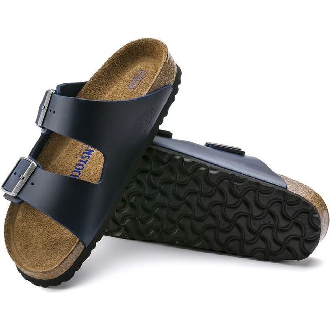 Birkenstock Unisex Arizona Soft Footbed Oiled Leather Sandal