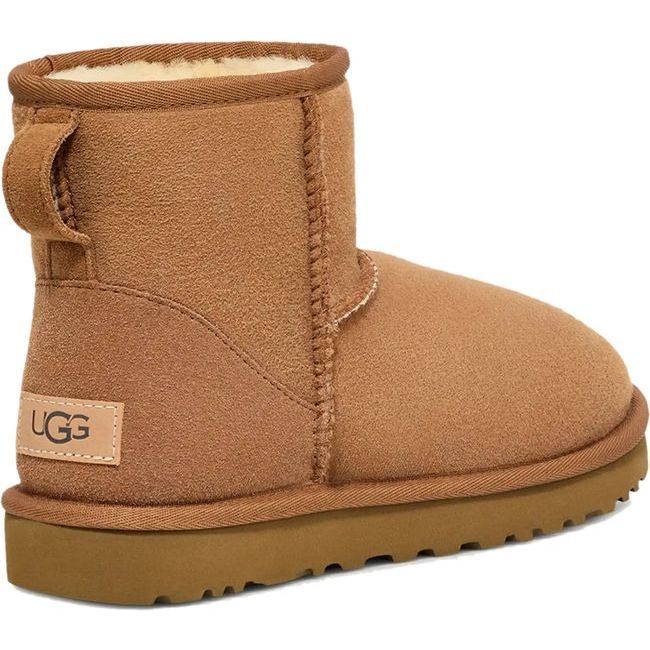 UGG Women's Classic Mini II Boot Chestnut 1016222-CHE