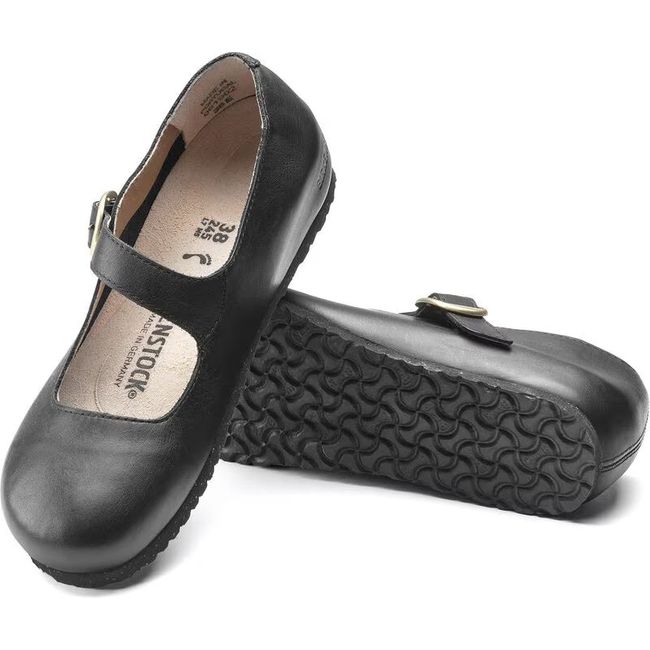 Upper and sole of Birkenstock Women&#39;s Tracy Mary Jane Shoes in black leather