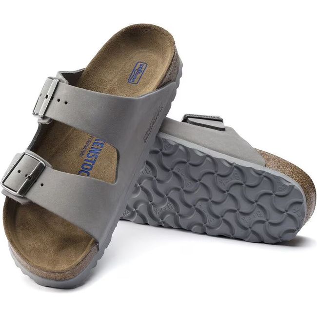 Upper and soleof Birkenstock Women&