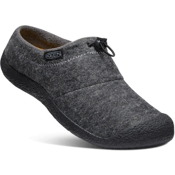 Front angled view of Keen Men&