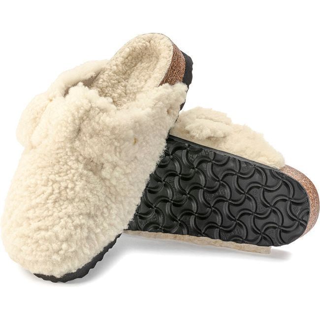 Birkenstock Women's Boston Big Buckle Eggshell Shearling Narrow Clog 1025664