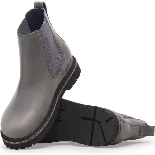 Upper and sole of Birkenstock Women&