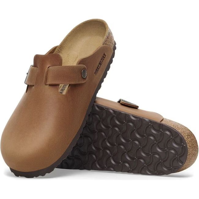 Upper and sole of Birkenstock Men's Boston Oiled Leather Clogs in Cognac brown