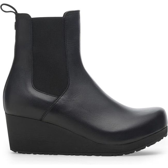 Lateral side of Women's Birkenstock Ebba Slip On Narrow Wedge Boot in black leather