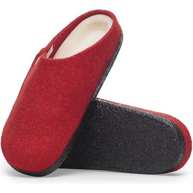 Upper and sole of Womens Birkenstock Zermatt Shearling Narrow Slippers in Active Red wool