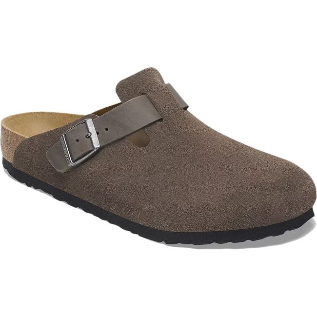 Front angled view of Birkenstock Men’s Boston Mixed Leather clog in concrete gray suede