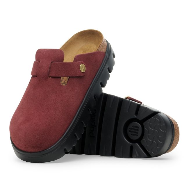 Upper and sole of Birkenstock Boston Chunky Clog in Zinfandel red suede with black platform sole