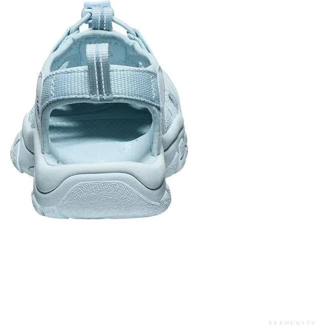 Heel of Women&#39;s Keen Newport H2 closed toe sandal in Monochrome Skyway blue