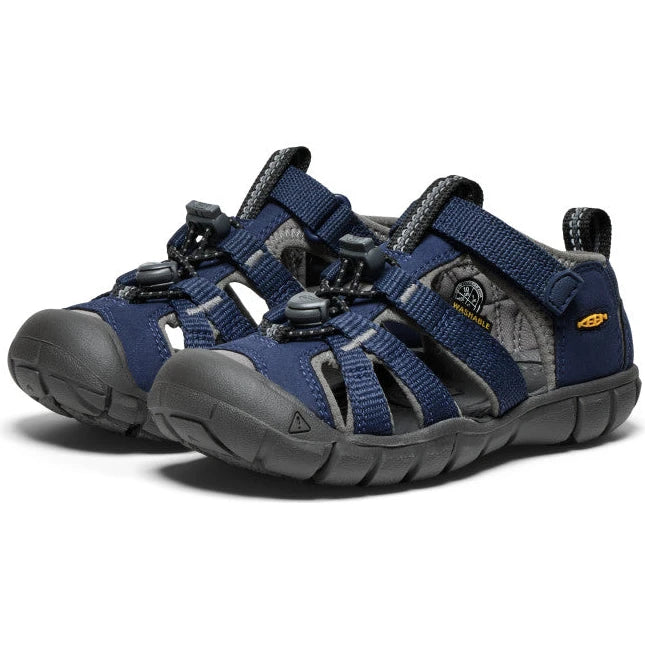 Pair of Keen Kids&