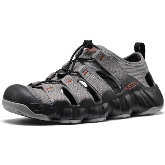 Front angled view of Keen Men&