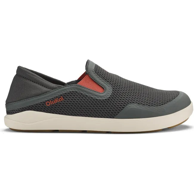 Side of Olukai Men&