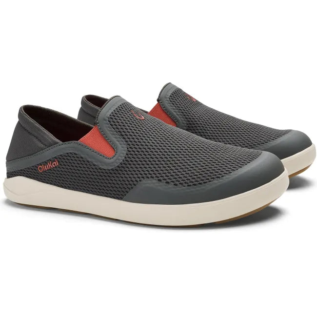 Pair of Olukai Men&