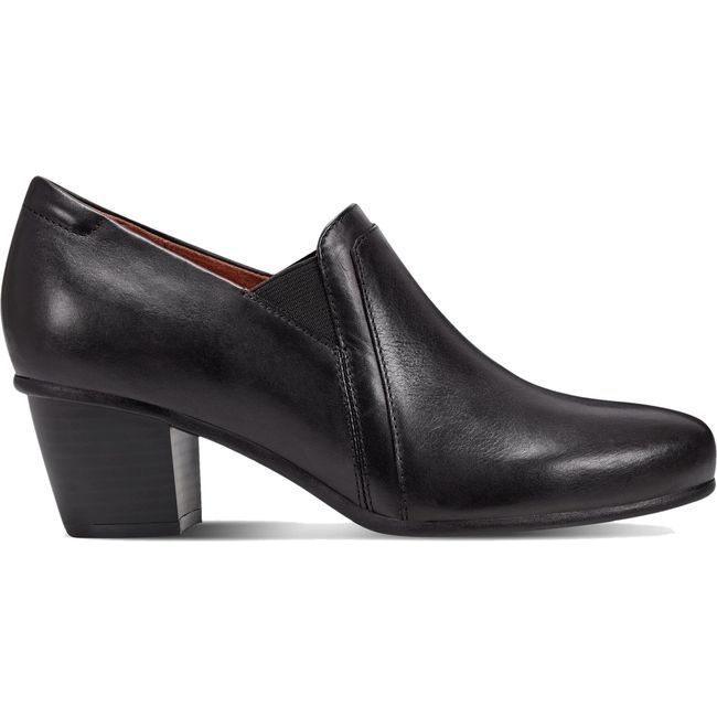 Cobb Hill Women's Winny Slip On Heel Black CWINNY BLK01