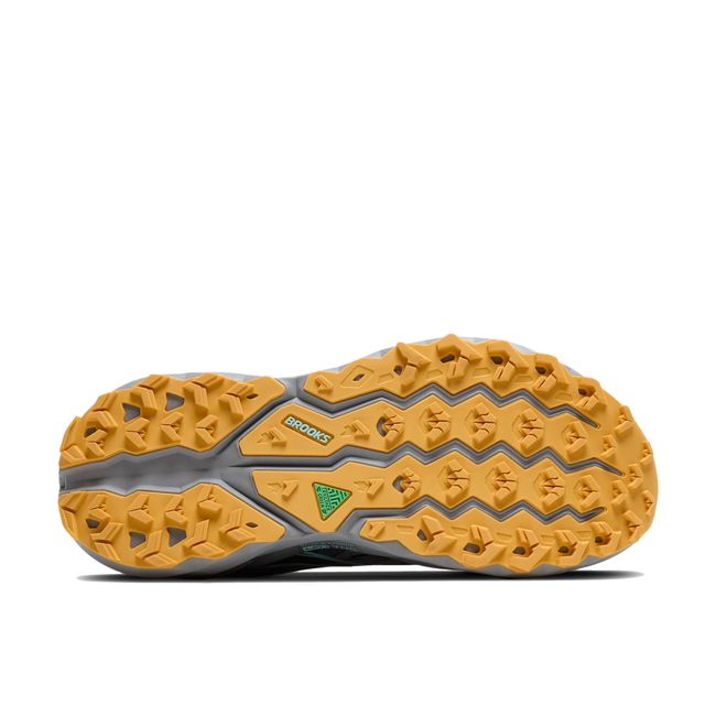Yellow sole of Brooks Men’s Cascadia 19 grey trail running shoe with all-terrain tread