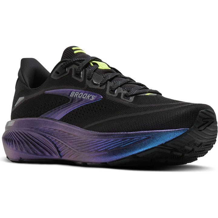 Front angled view of Brooks Men&