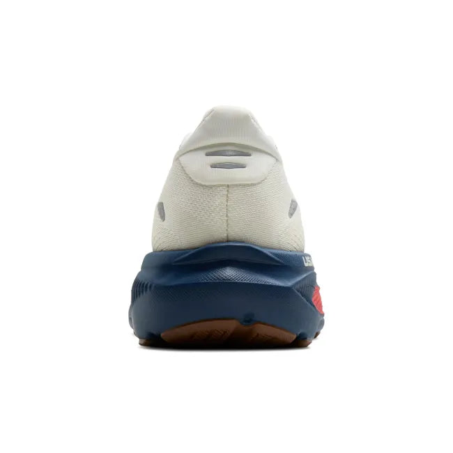 Rear heel view of Brooks Ghost 18 women&
