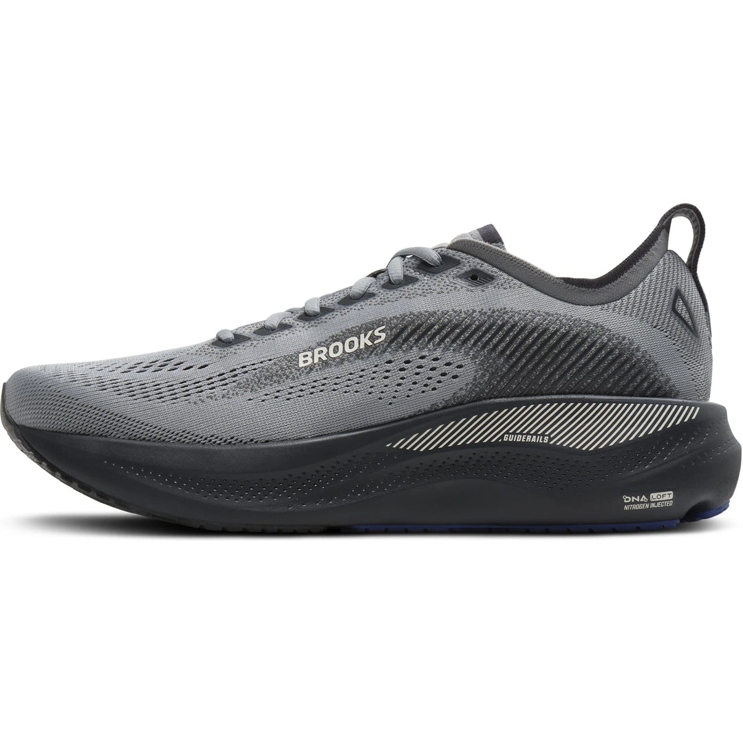 Medial side of Brooks Men&