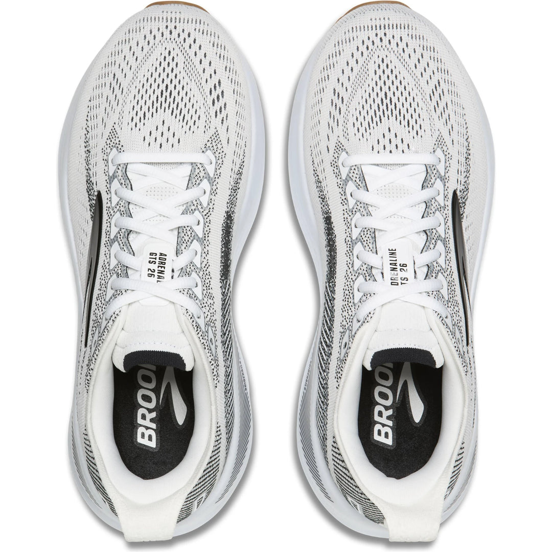Top down view of Brooks Men&