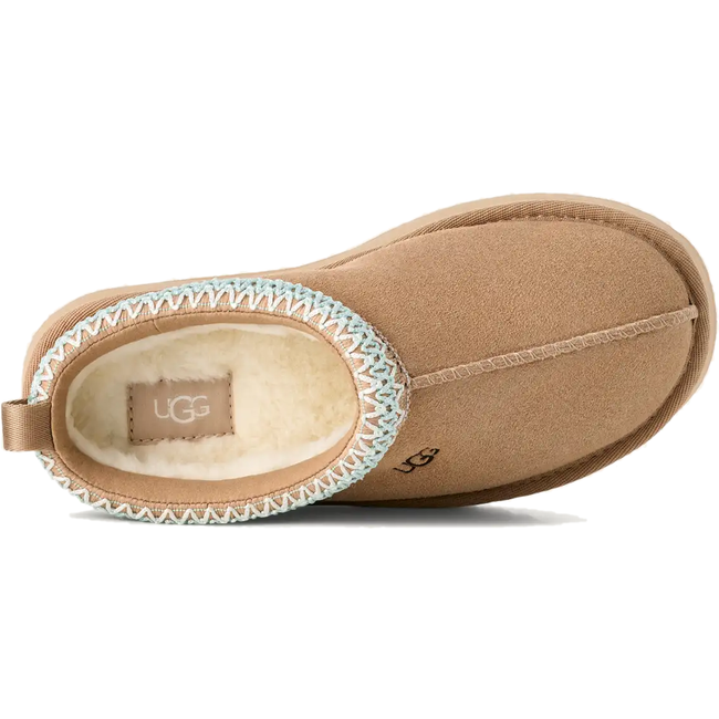 Top of UGG Youth Tazz Clog in Sand Suede