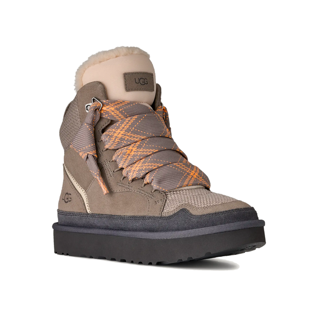 Angled side UGG Women&