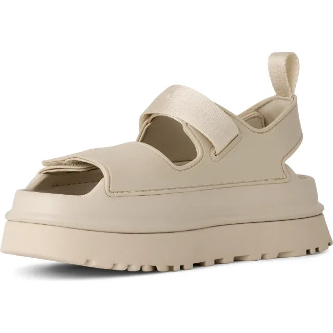 Front of UGG Women&