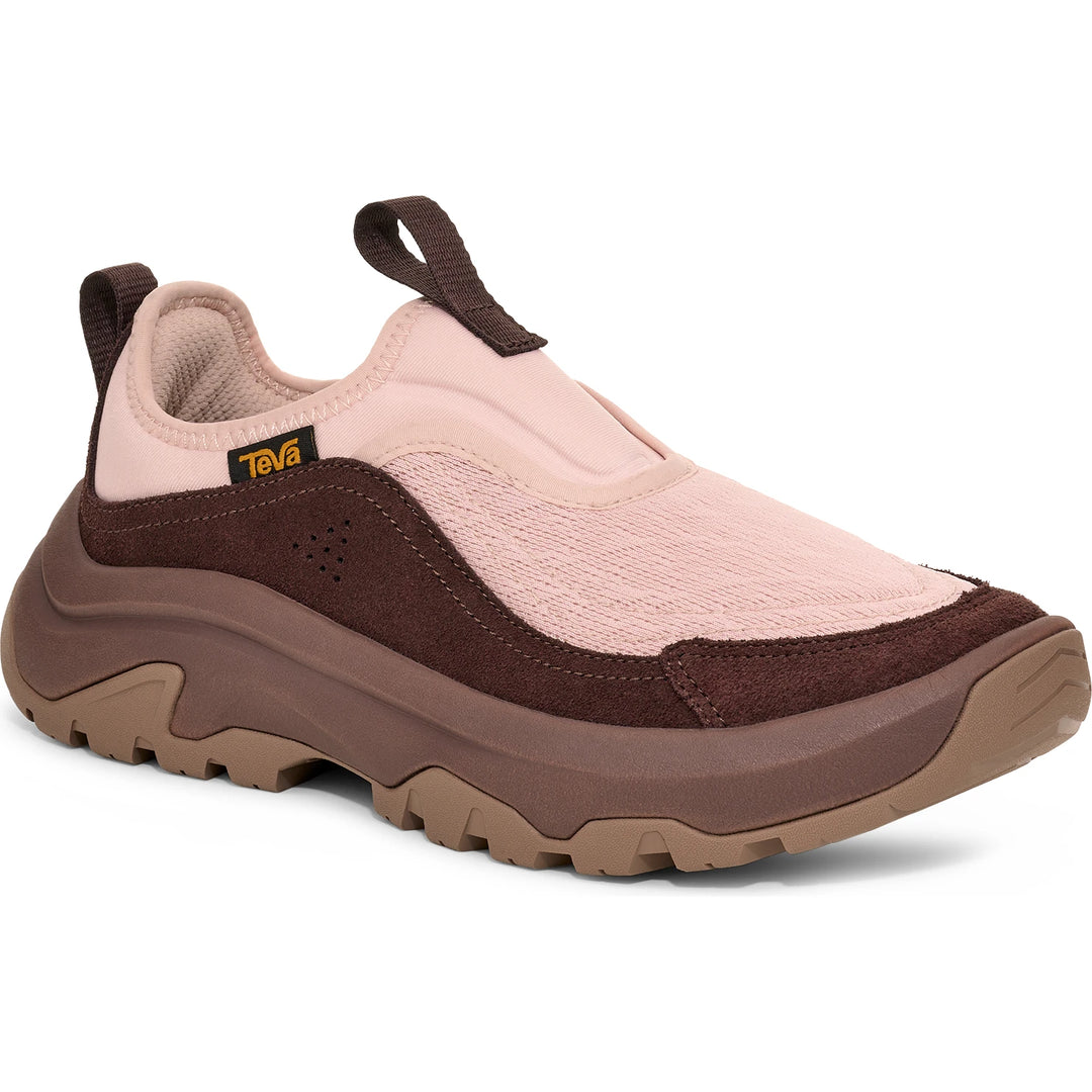 Front angle of Teva Women&