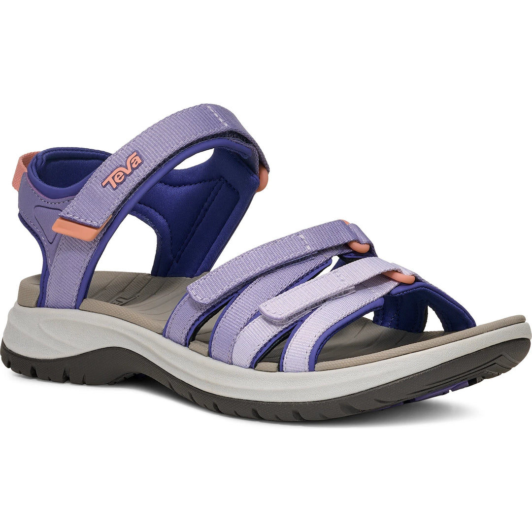 Front angle of Teva Women&