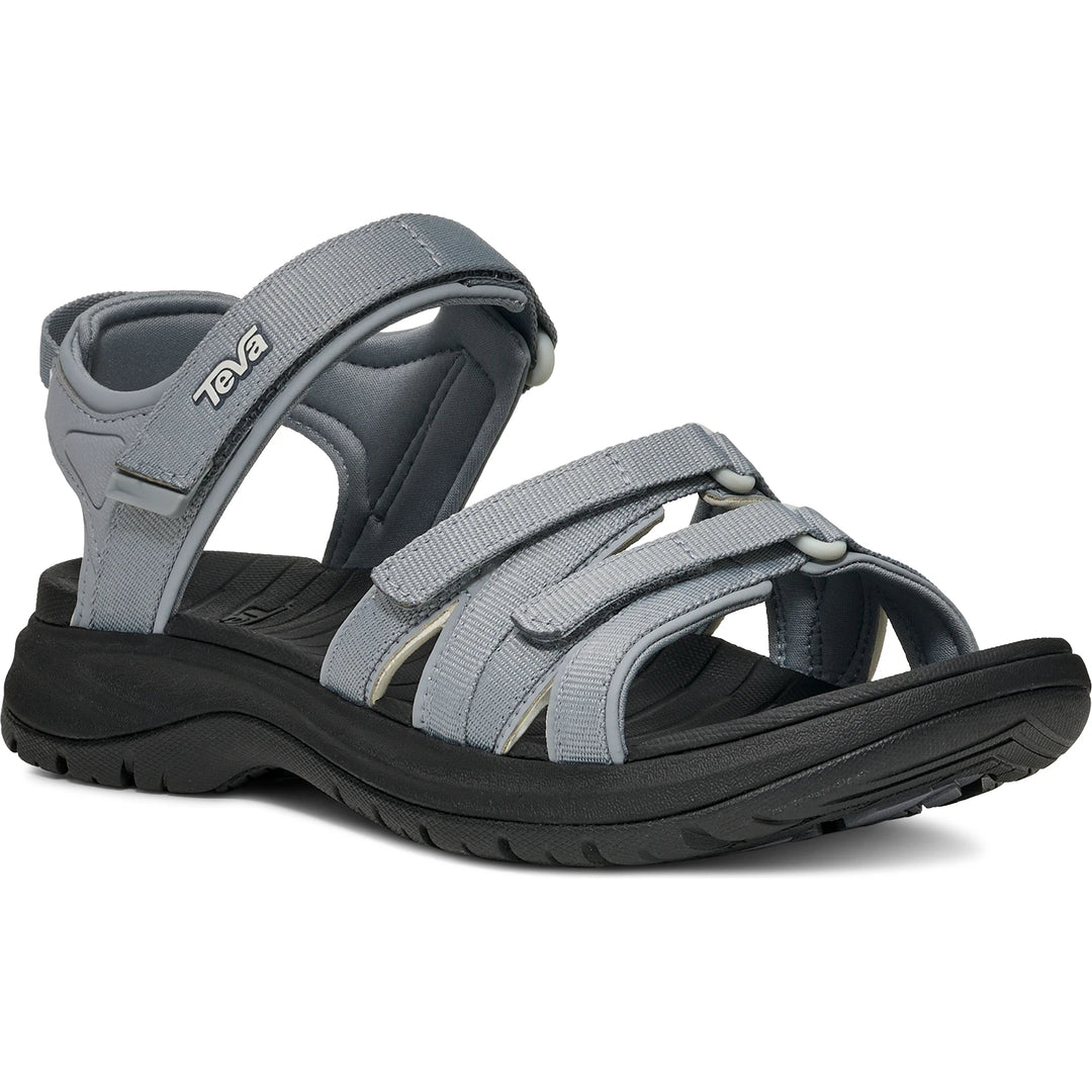 Front angle of Teva Women&