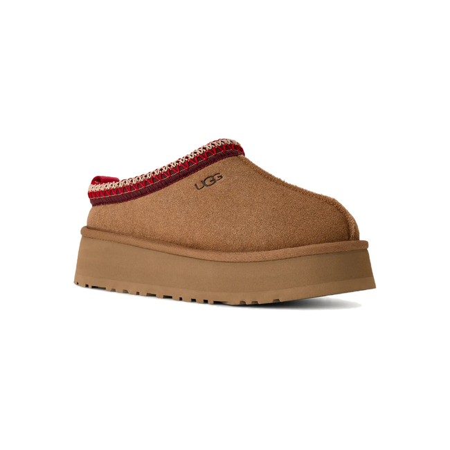 Angled side of UGG Women&#39;s Tazz II Clog in Chestnut Brown