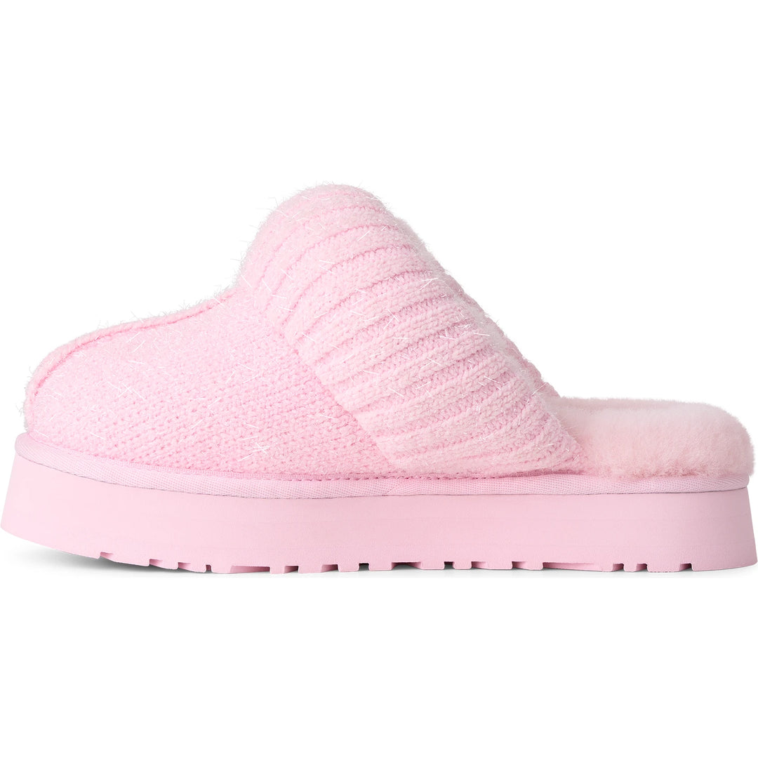 Medial side of UGG Women&
