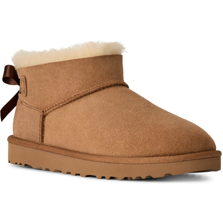 Front of UGG Women&
