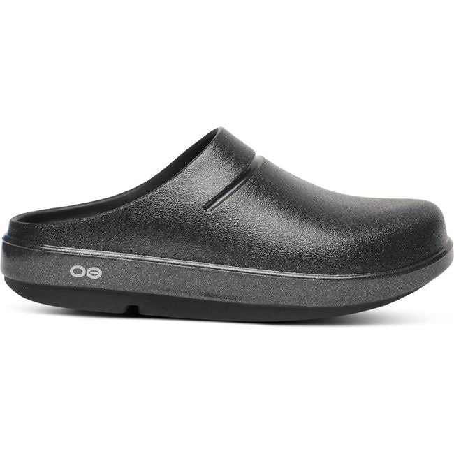 Lateral of OOfos Women's OOcloog Luxe Clog in Black Sparkle