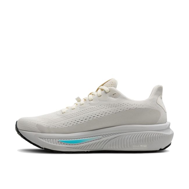 Medial view of Brooks Ghost 17 GTX women's running shoe, with waterproof GORE-TEX® and cushioning.