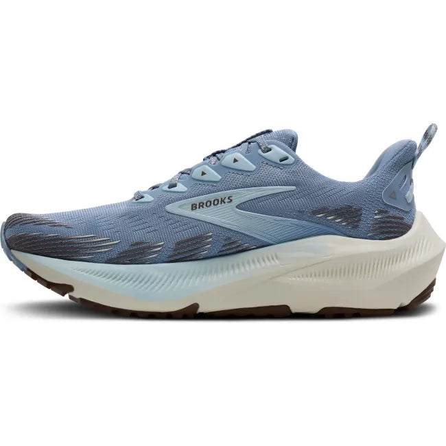 Medial side of Brooks Women&