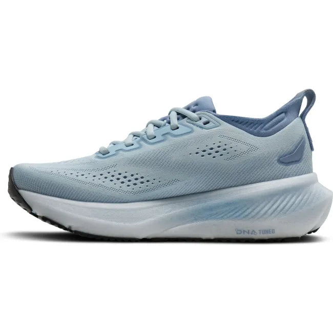 Medial side of Brooks Women&
