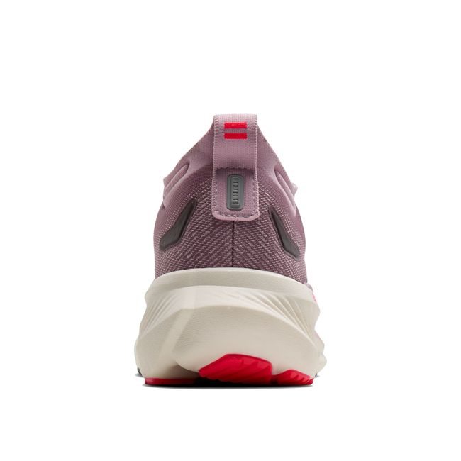 Heel view of Brooks Women&