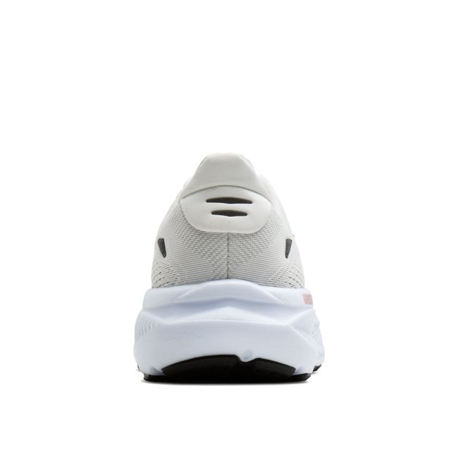 Rear heel view of Brooks Ghost 18 women&