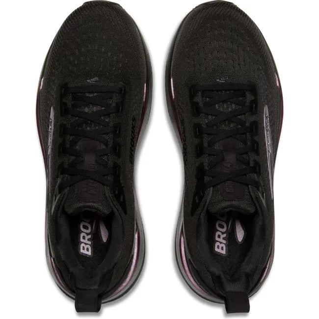 Top down view of Brooks Women&
