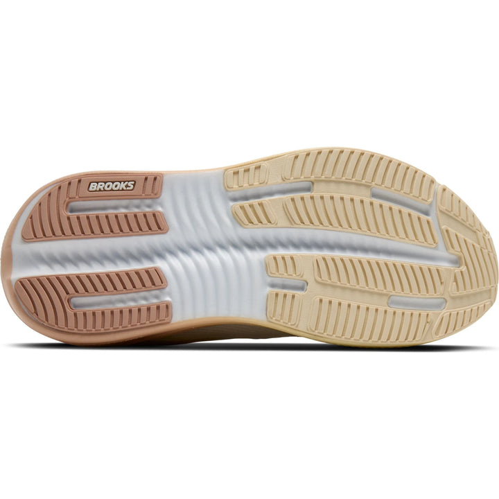 Sole of Brooks Women&