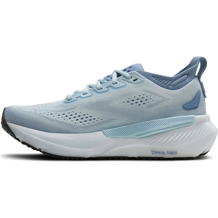 Medial side of Brooks Women&